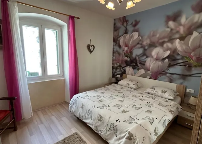 Nilaj Apartment